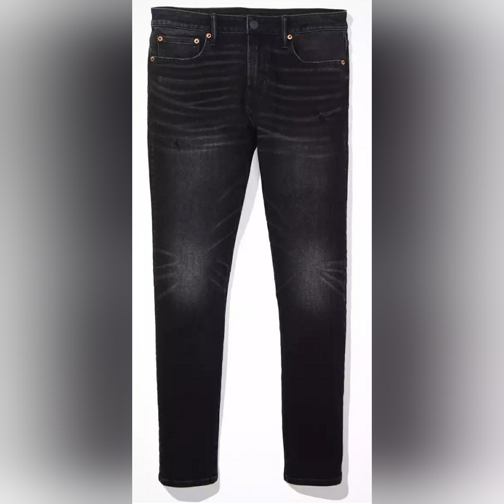 28x28 AE AirFlex 360 Distressed Athletic Skinny Jean